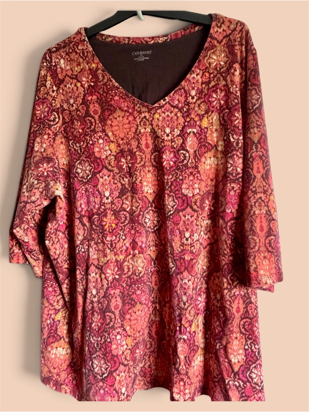 Catherines Red Multi V-Neck Long Sleeve Printed Top